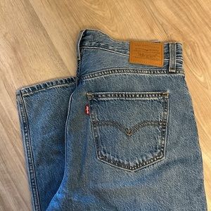 Never Worn Levi’s